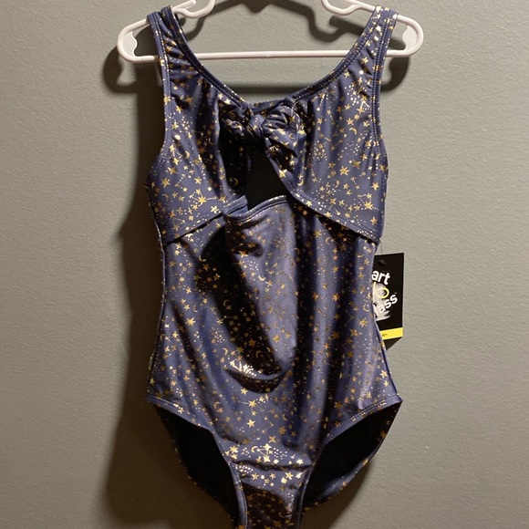 BRAND NEW GIRLS ONE PIECE  SWIM SUIT SIZE 7-8! NWT! SMOKE FREE HOME! - Picture 1 of 7